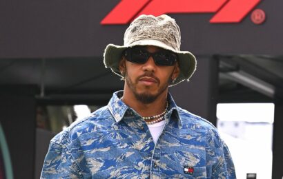 Lewis Hamilton shows off his quirky style at the Mexican Grand Prix