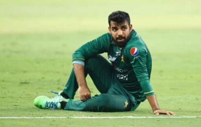 Shadab doubtful for World Cup clash with New Zealand